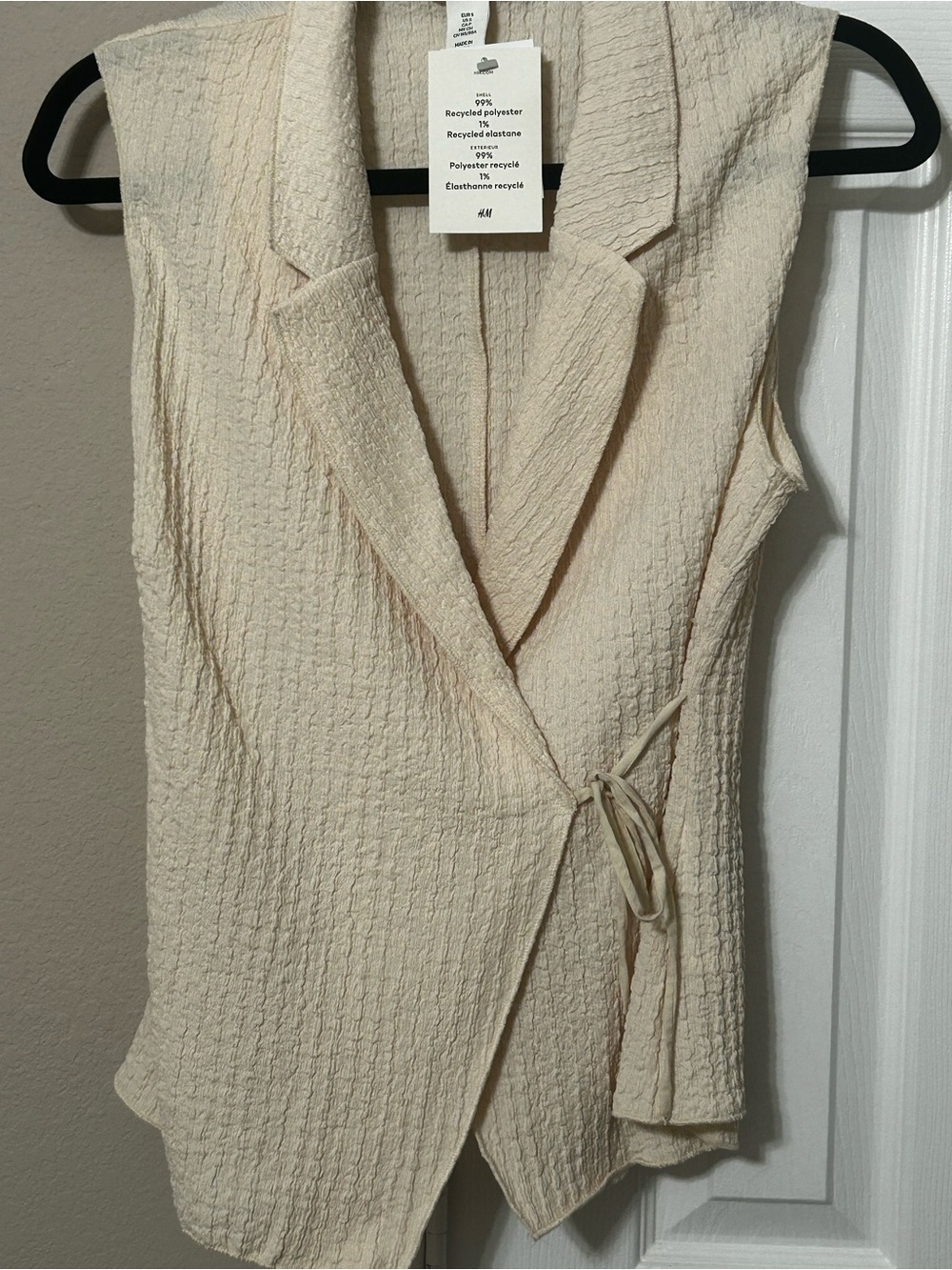 H&M textured jersey waistcoat Size (Small)